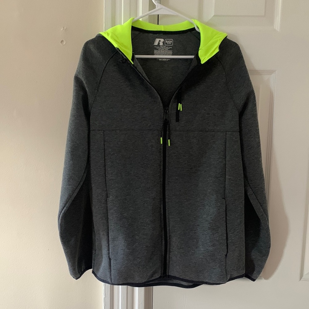 Grey men’s athletic sweatshirt